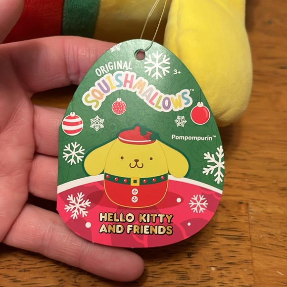 Squishmallows Original Hello Kitty and Friends Pompompurin Stuffed Pillow - Picture 6 of 15